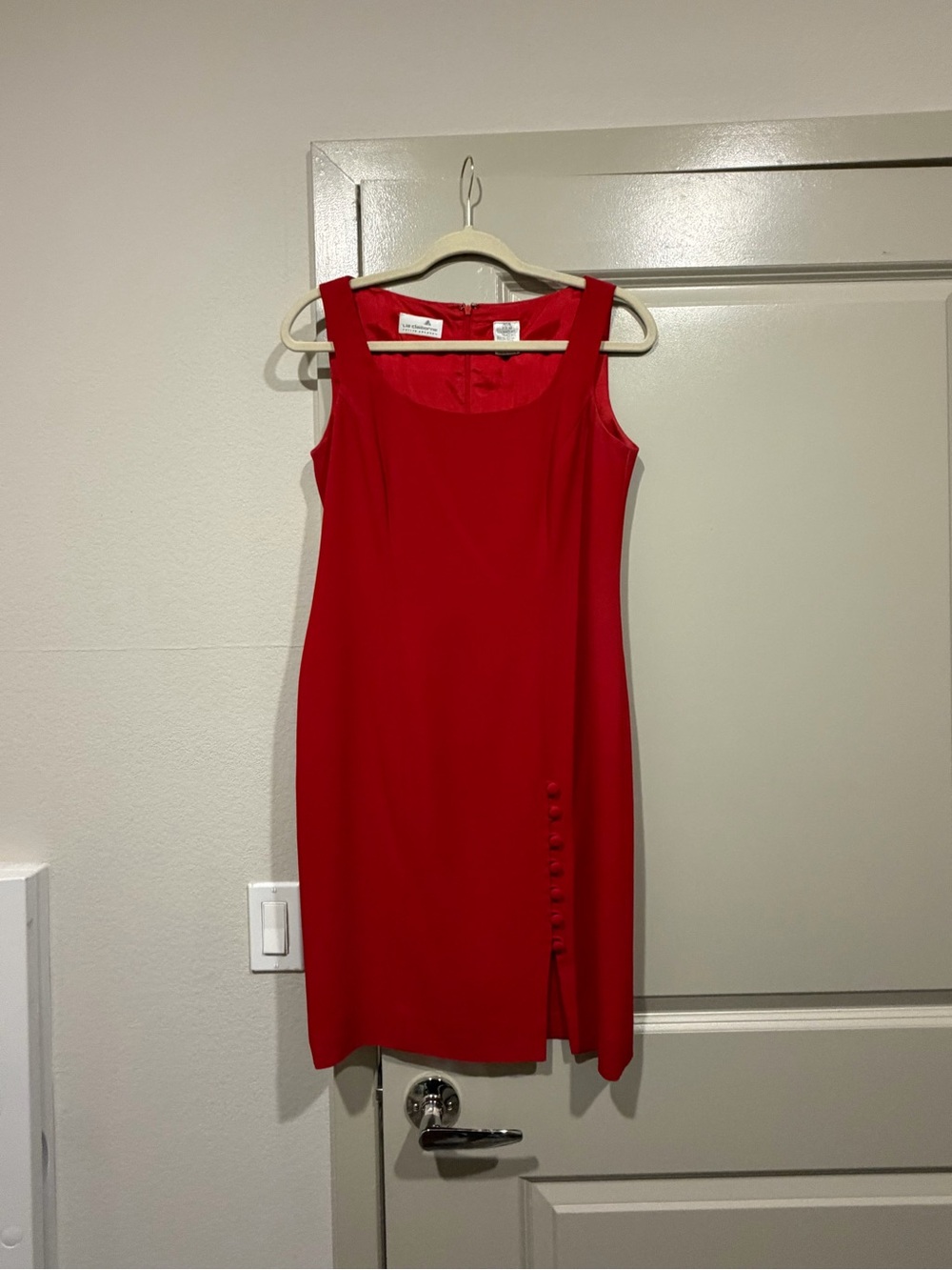 Liz Claiborne Red Sleeveless Sheath Midi Dress